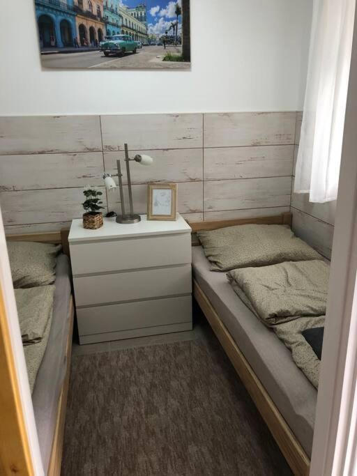 Mora Apartman 3. Kiskunfelegyhaza Exterior photo